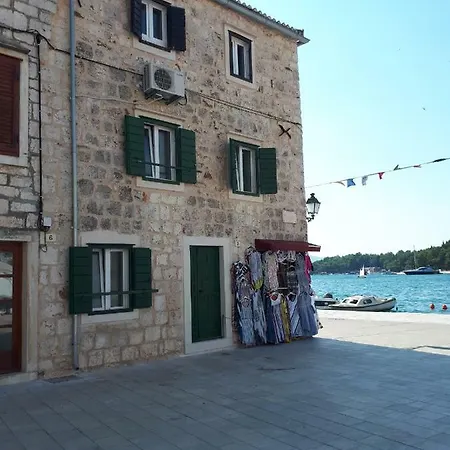 House At The Seafront Apartment Stari Grad  Exterior photo